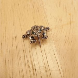 Vintage 1989 Avon signed marcasite/rhinestone pin